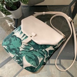 LUCKY 🍀 BRAND ‘Group Tyna’ Crossbody